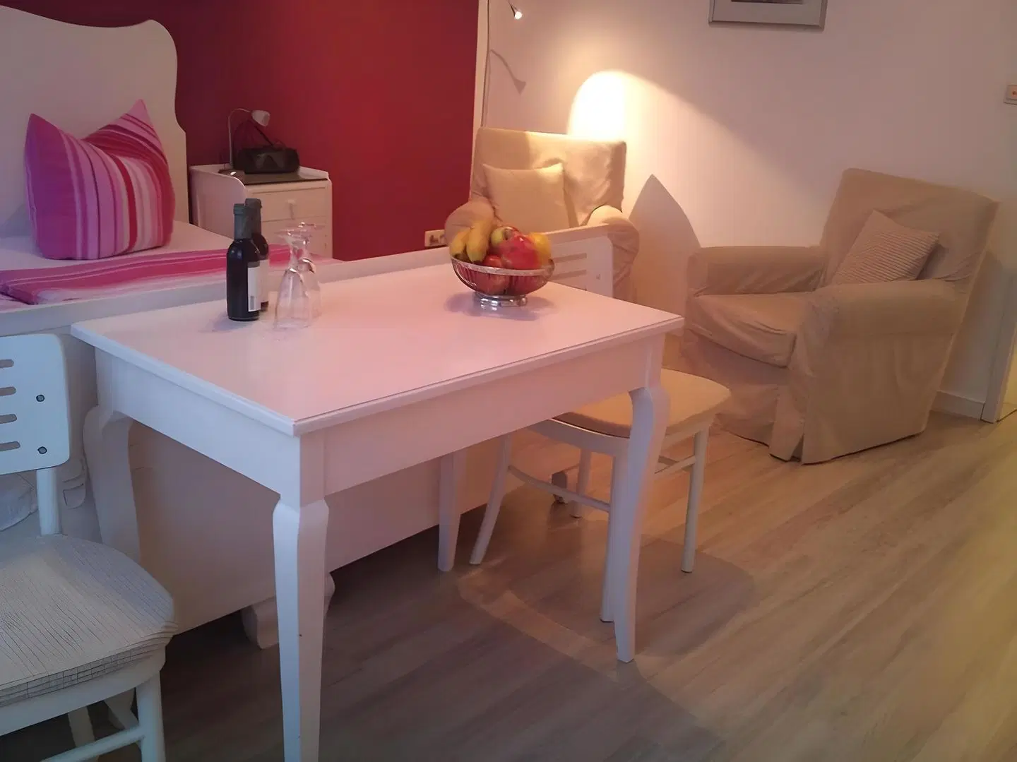 Strandburg ROOM_EXAMPLE