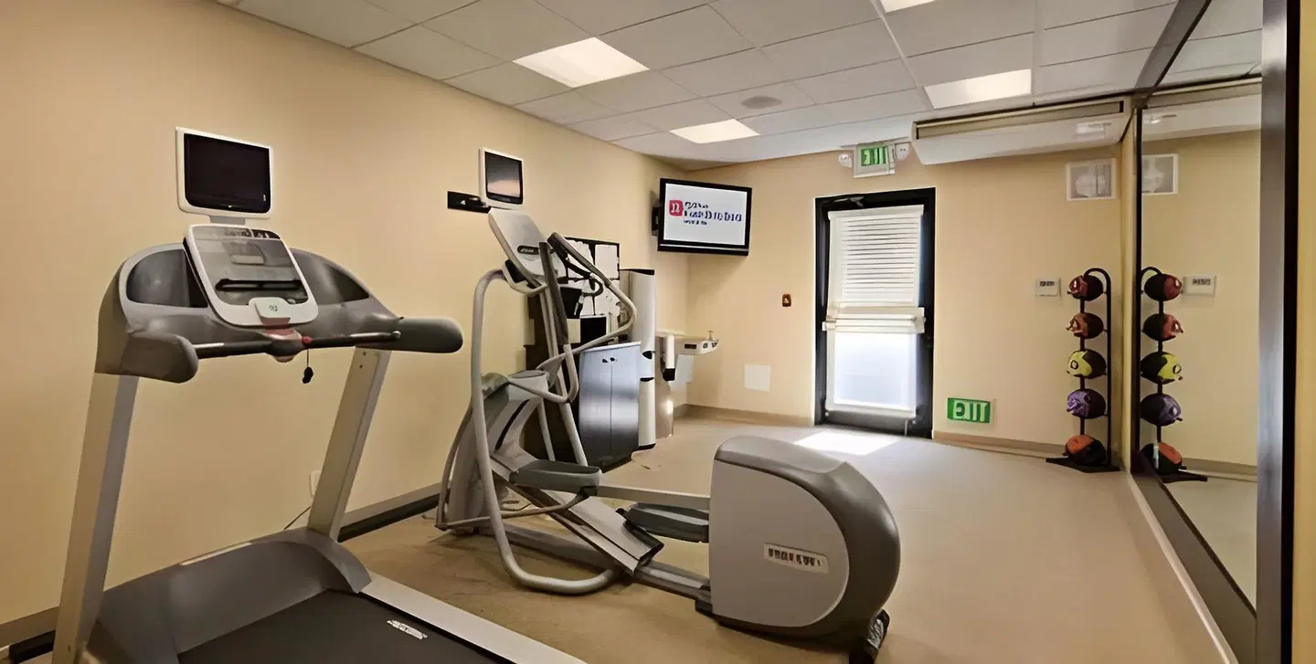 Hilton Garden Inn Palmdale SPORTS_AND_LEISURE