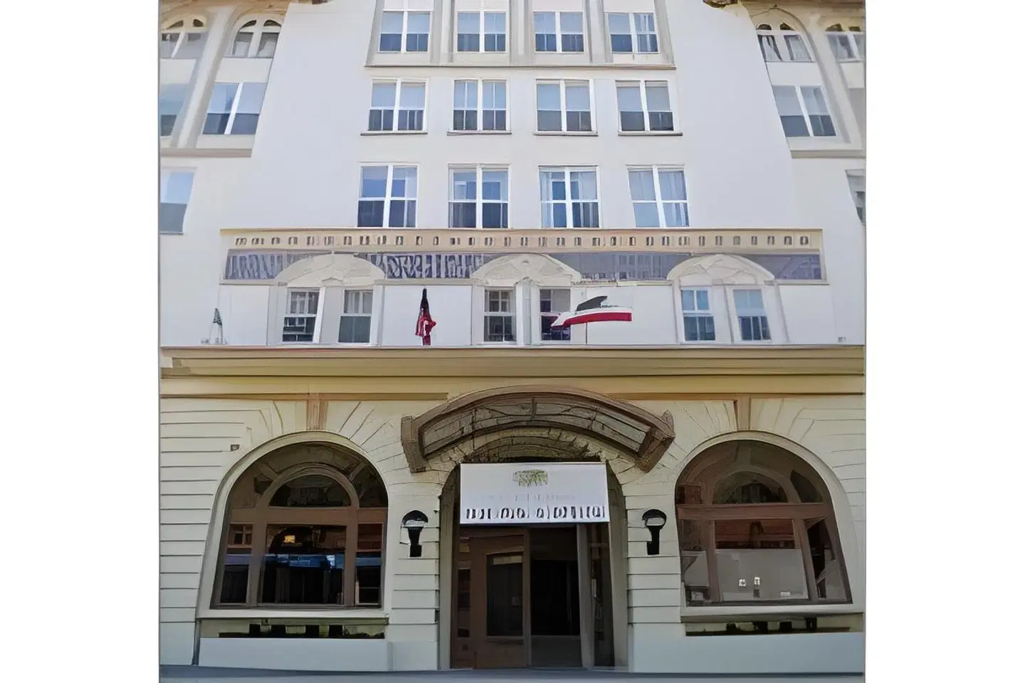 Shattuck Plaza EXTERIOR