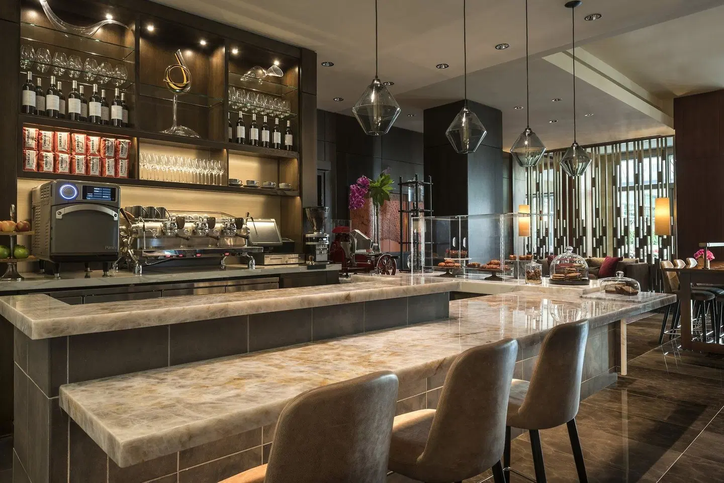 Four Seasons Hotel Silicon Valley at East Palo Alto Bar
