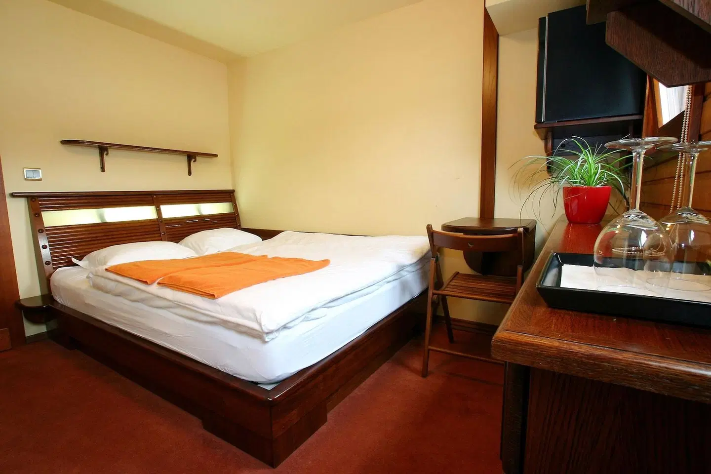 Boat Hotel Matylda ROOM_EXAMPLE
