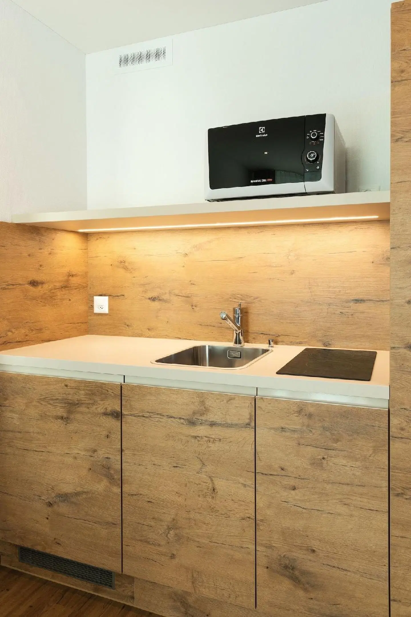 Jet Hotel Zurich Airport ROOM_EXAMPLE