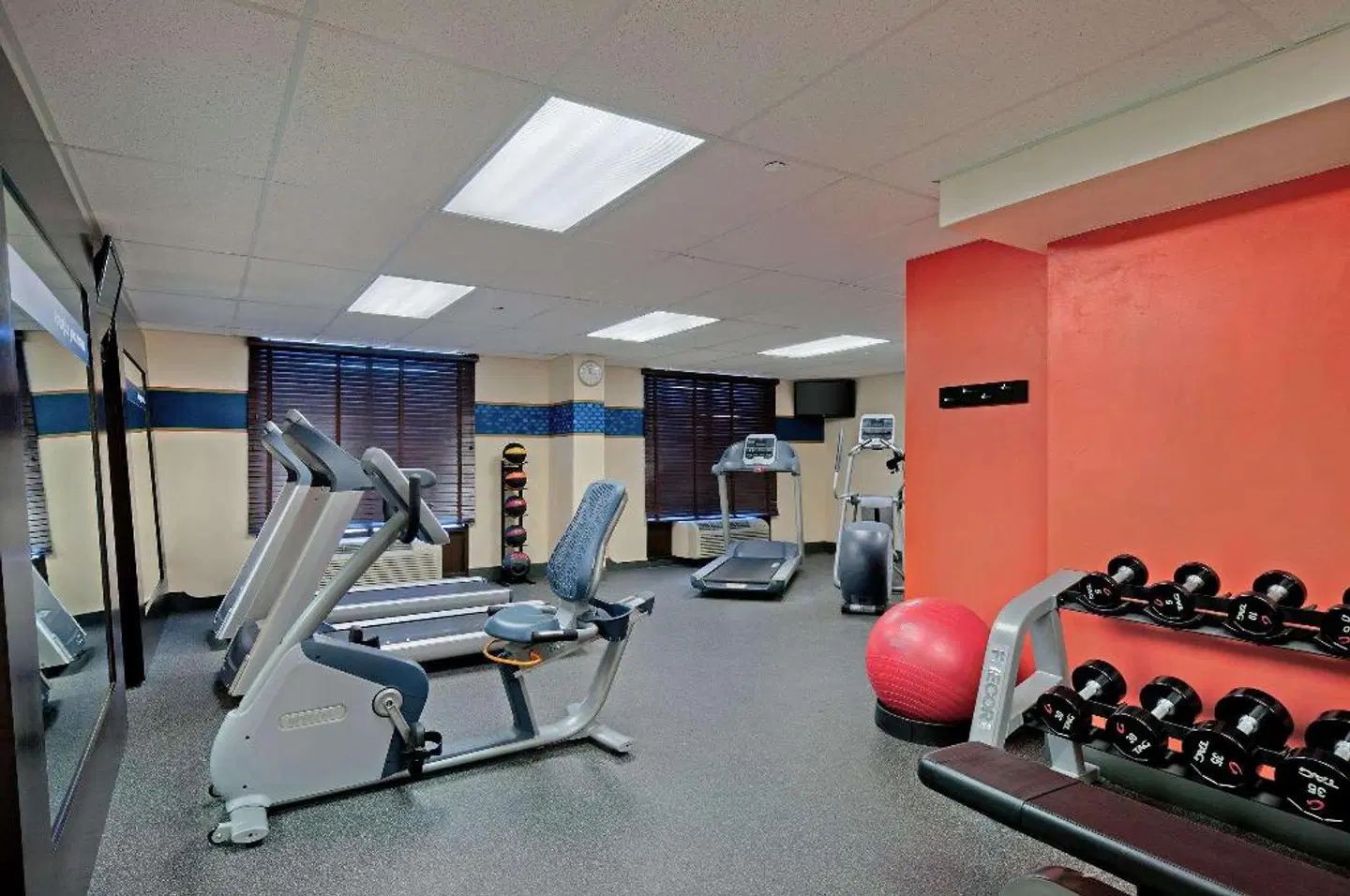 Hampton Inn Lake Havasu City SPORTS_AND_LEISURE