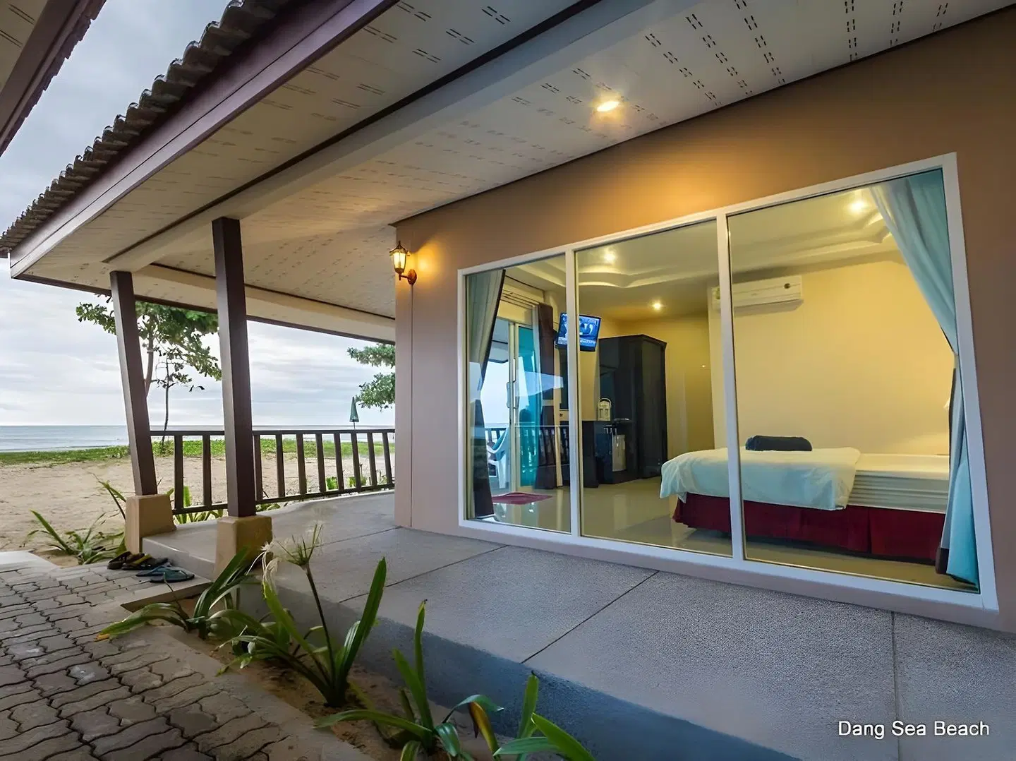Dang Sea Beach Bungalow Terrasse