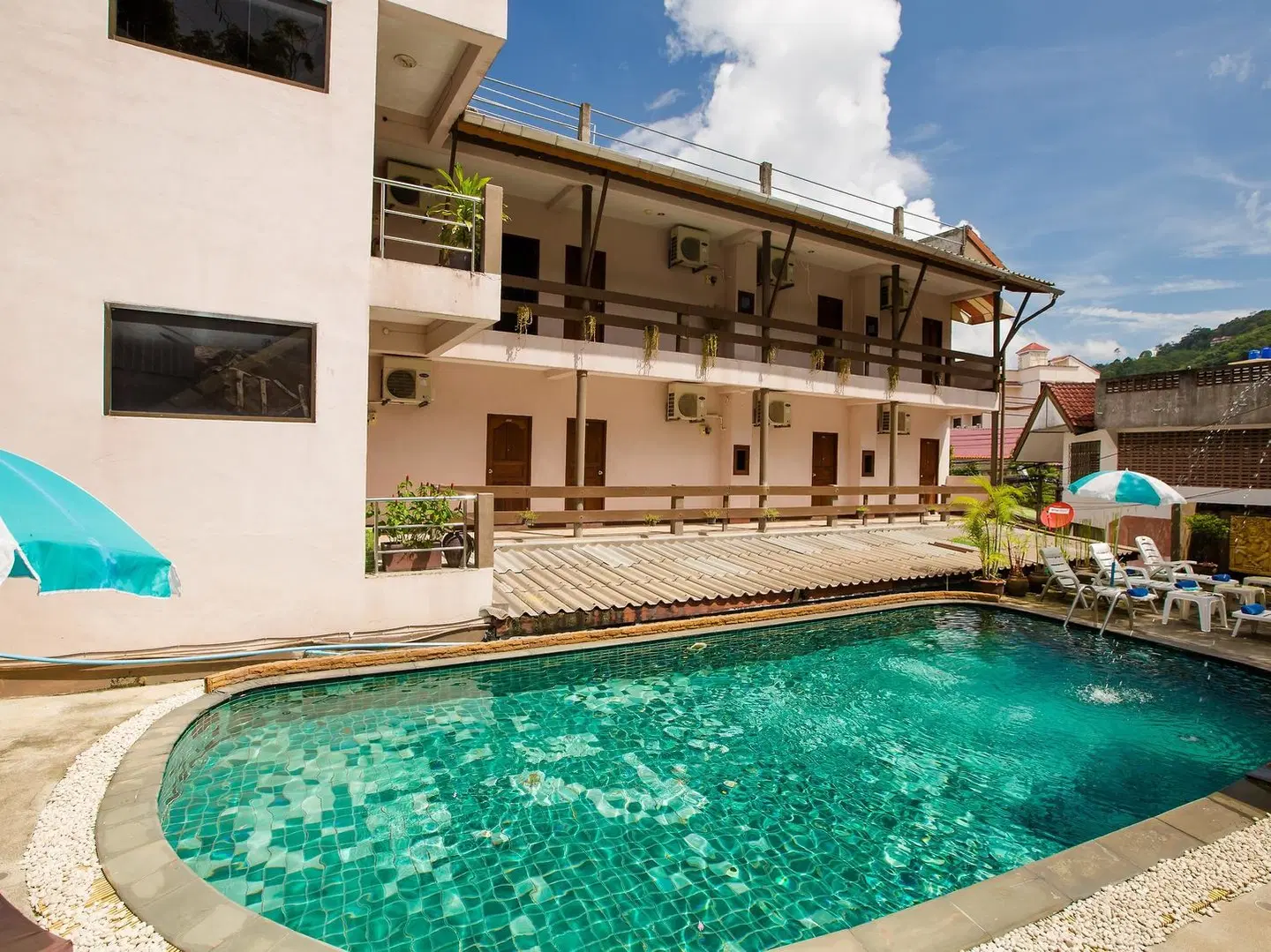 Baan Veerakit Guesthouse OUTDOOR_POOL