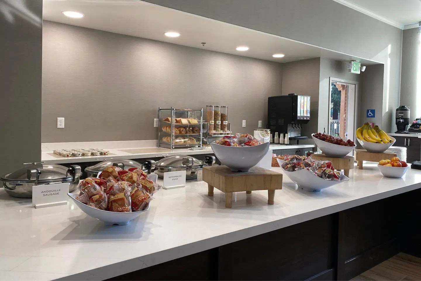 Residence Inn by Marriott Sacramento Airport Natomas Restaurant
