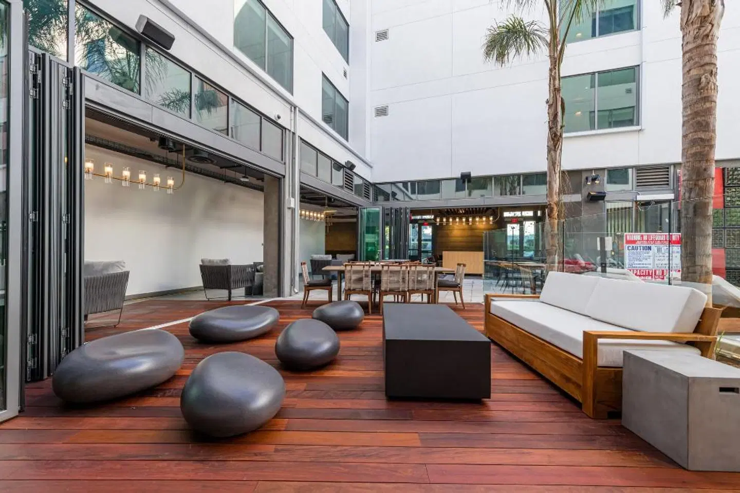 Shashi Hotel Mountain View, an Urban Resort LOUNGE_LOBBY