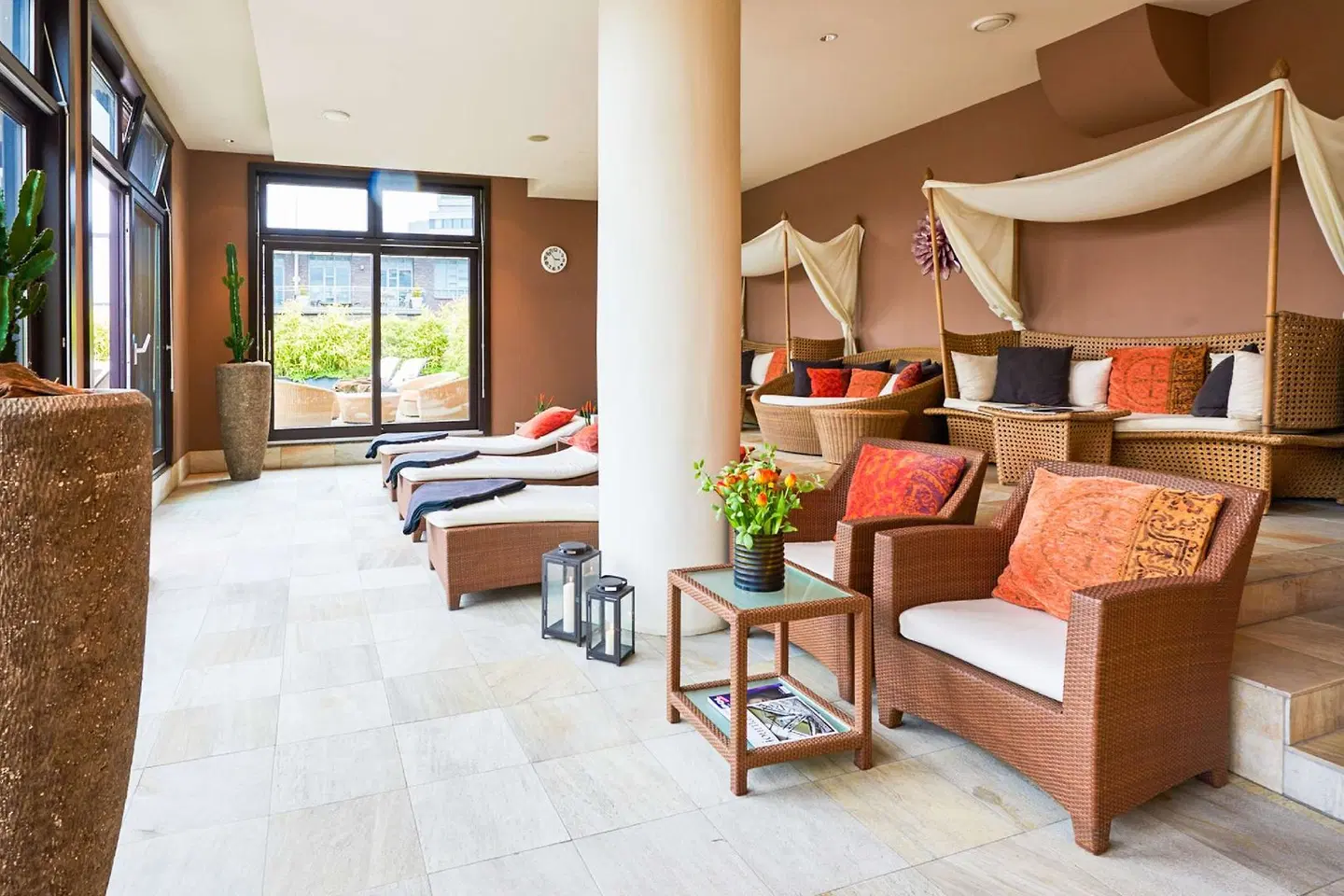 East LOUNGE_LOBBY