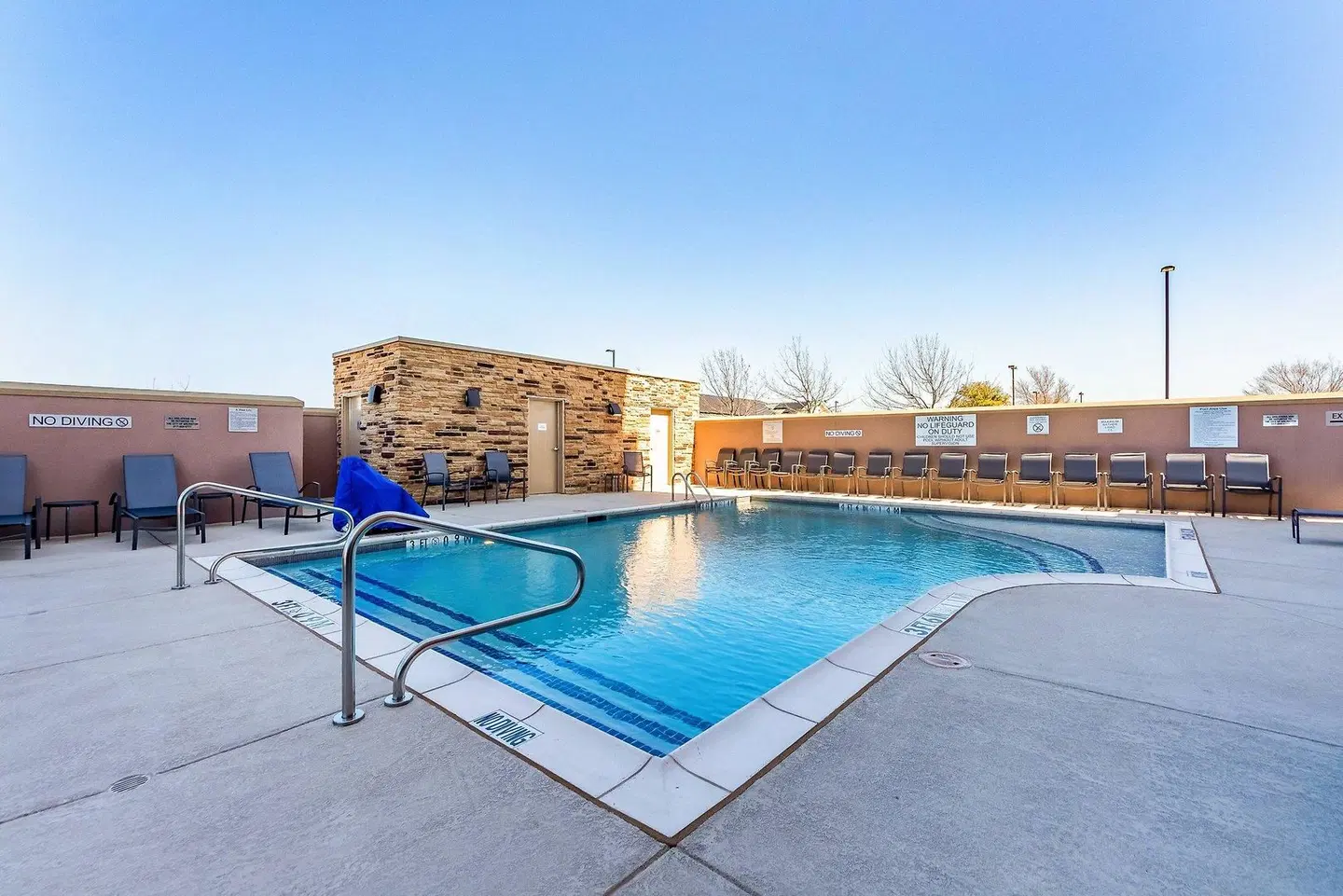 Fairfield Inn & Suites by Marriott Dallas Arlington South OUTDOOR_POOL