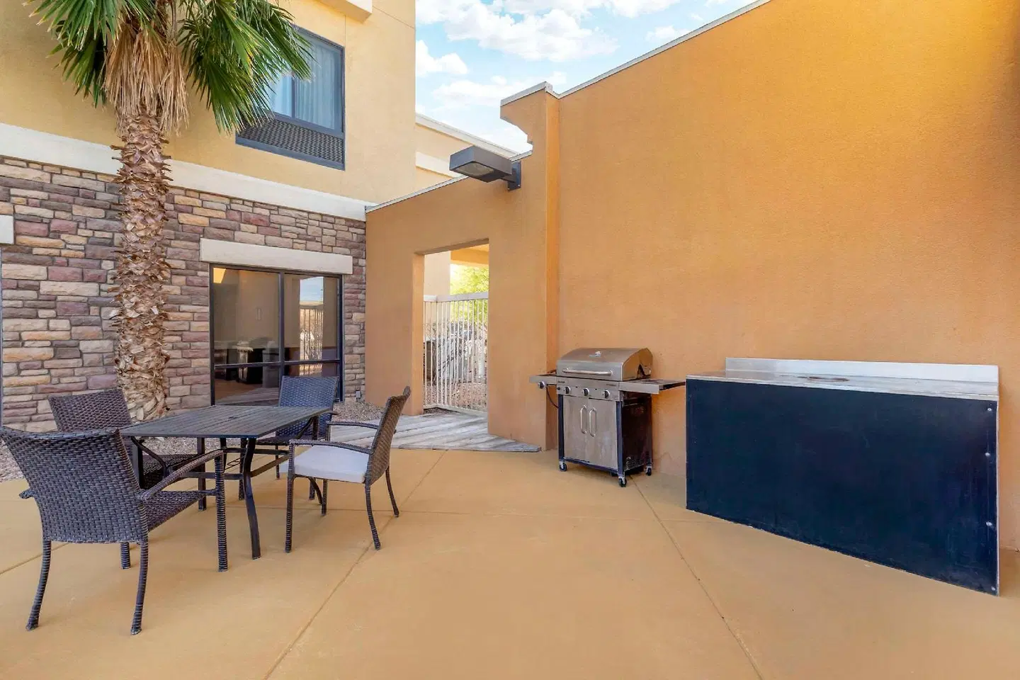 Comfort Suites Blythe Terrasse