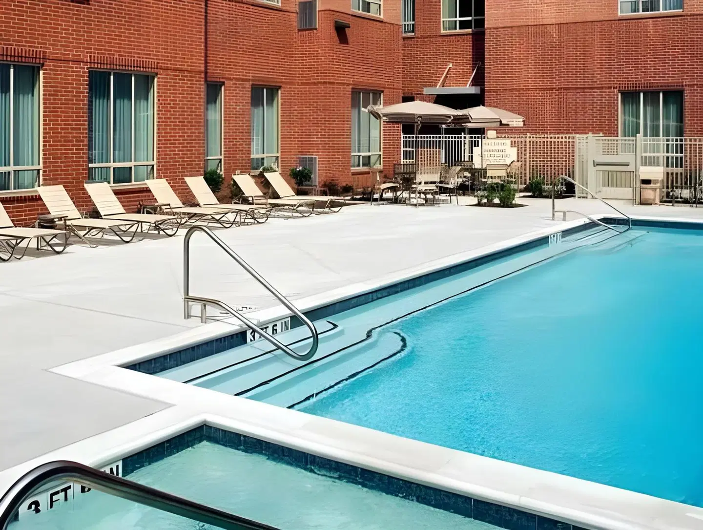 Residence Inn by Marriott Houston West/Energy Corridor OUTDOOR_POOL