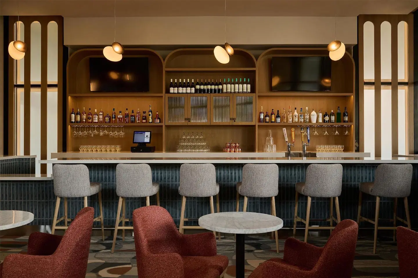DoubleTree by Hilton Fullerton Bar