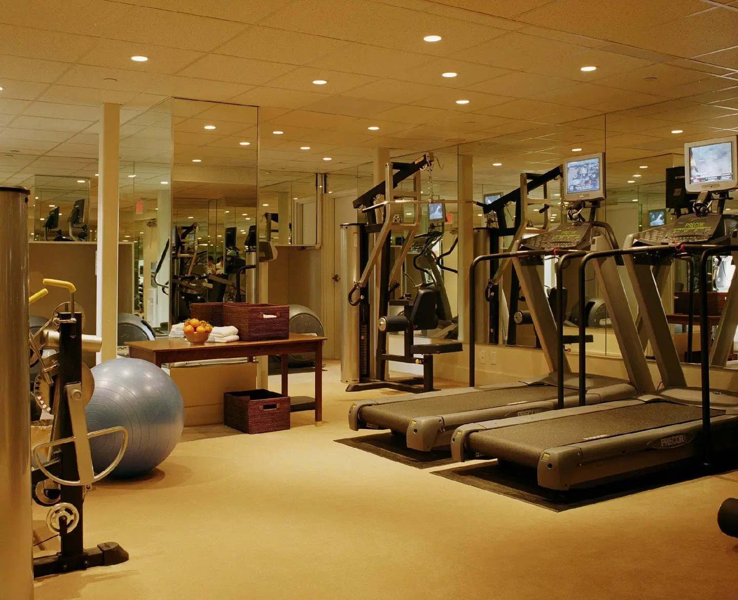 Sunset Tower Hotel SPORTS_AND_LEISURE