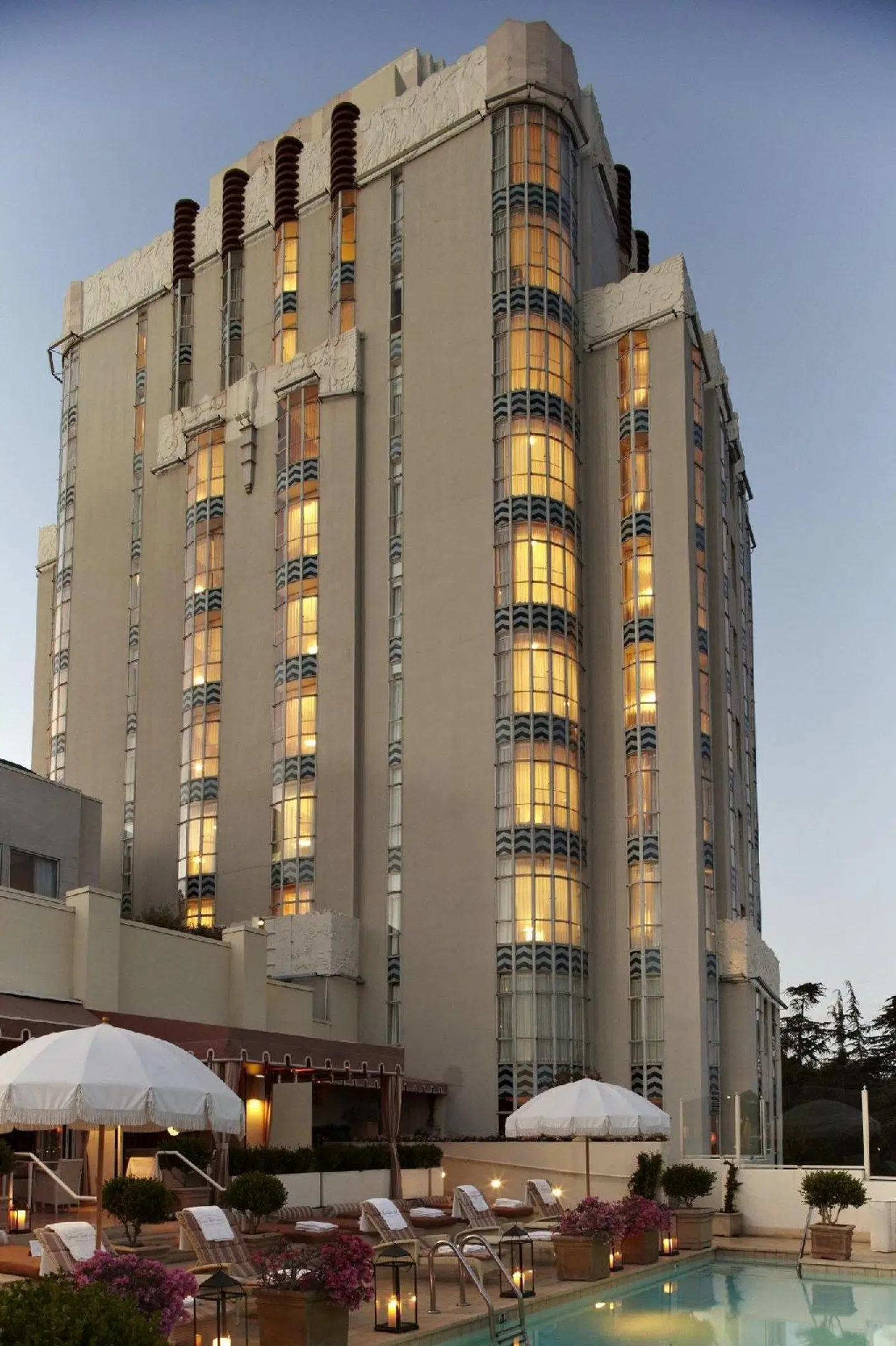 Sunset Tower Hotel EXTERIOR