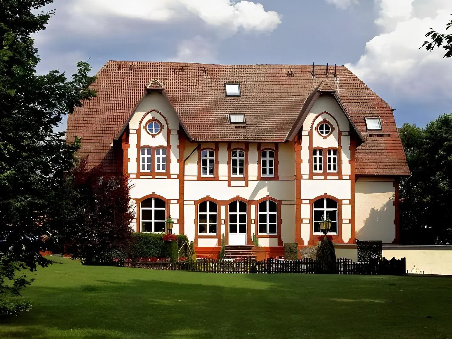 Villa Knobelsdorf EXTERIOR