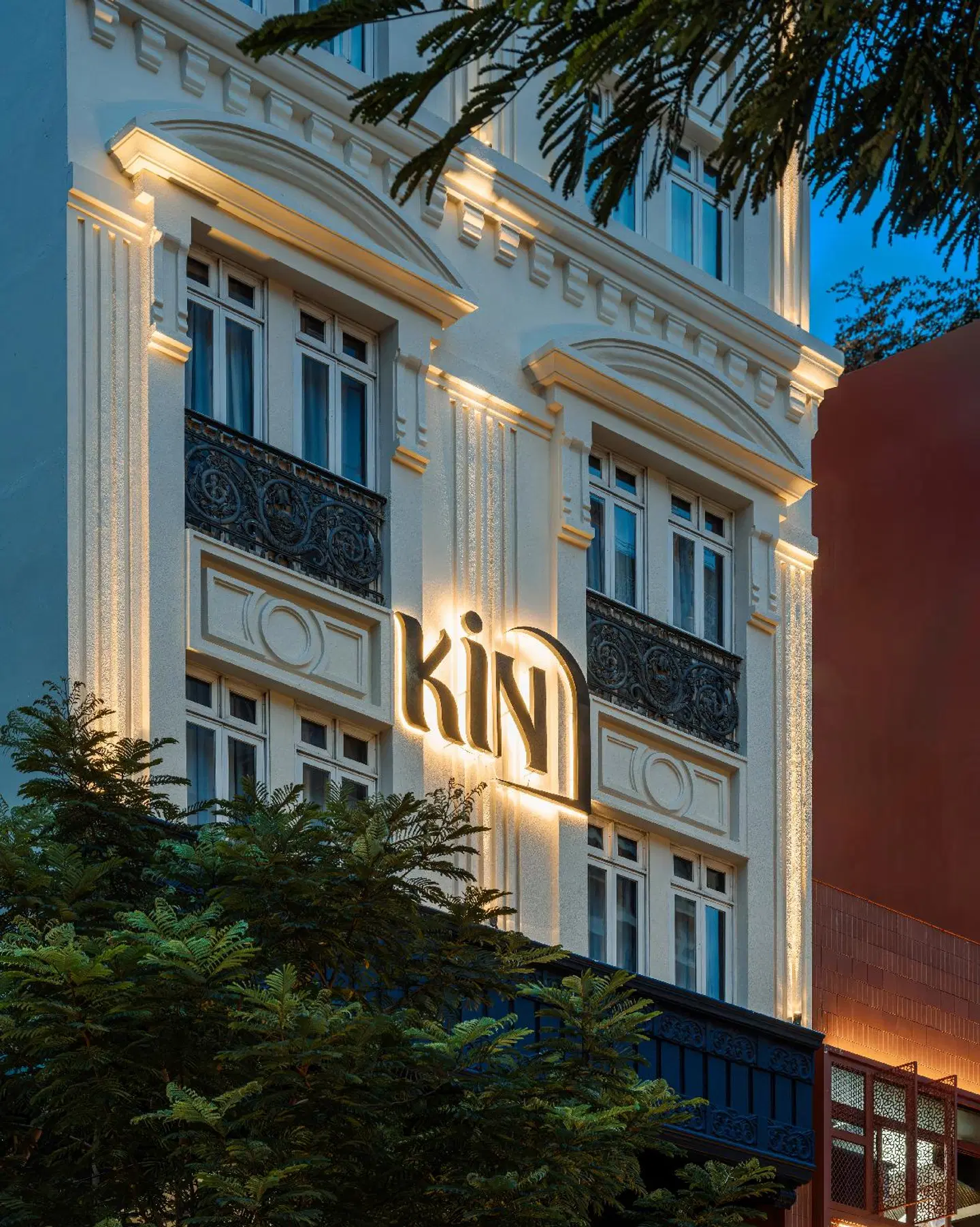 Kin Hotel Dong Du EXTERIOR