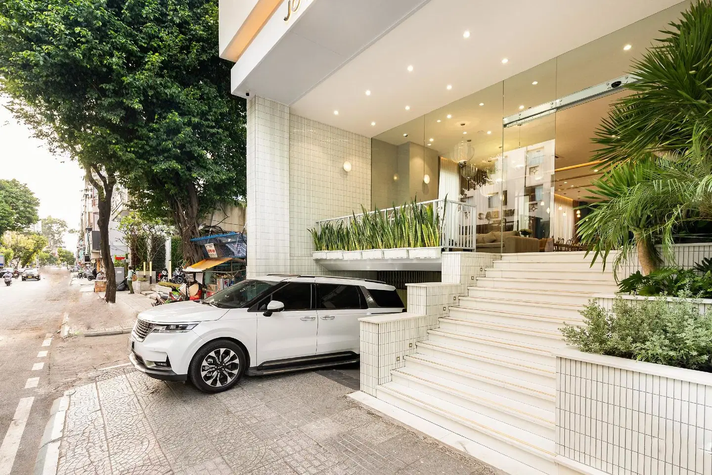 Joviale Hotel SPORTS_AND_LEISURE