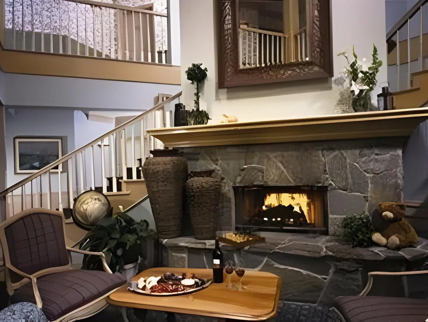 Blue Lantern Inn, A Four Sisters Inn LOUNGE_LOBBY