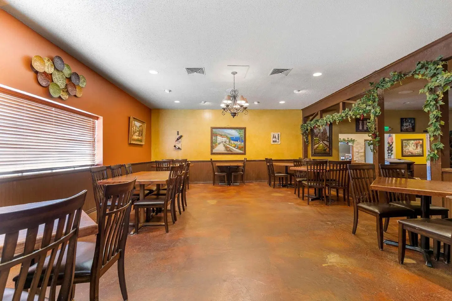 Best Western Sunday House Inn Bar