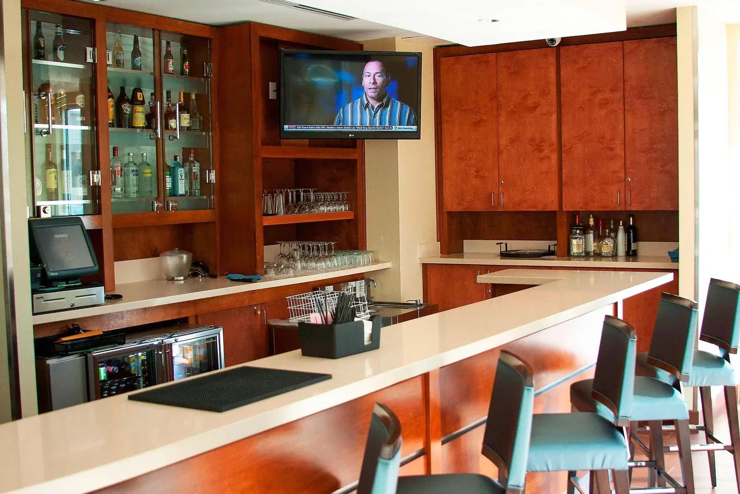 SpringHill Suites by Marriott Corpus Christi Bar