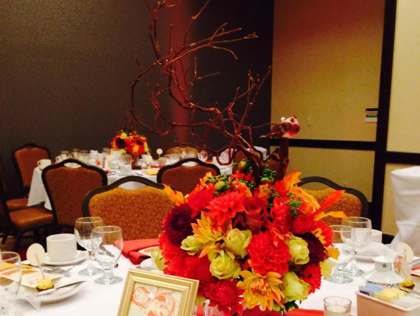 DoubleTree by Hilton Pleasanton at The Club Restaurant