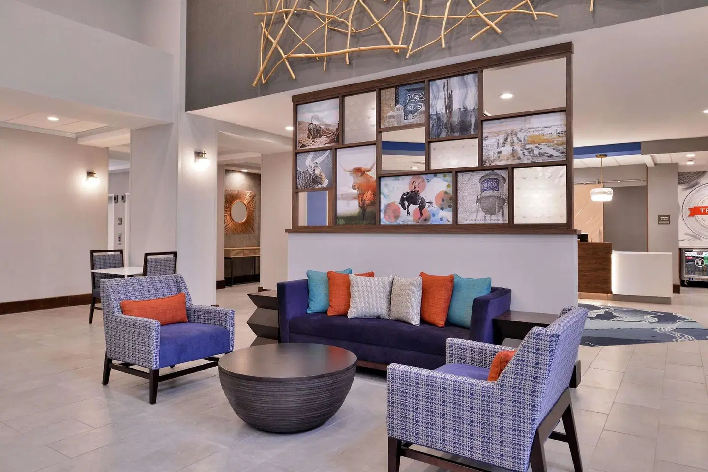 Hampton Inn & Suites Legacy Park-Frisco LOUNGE_LOBBY