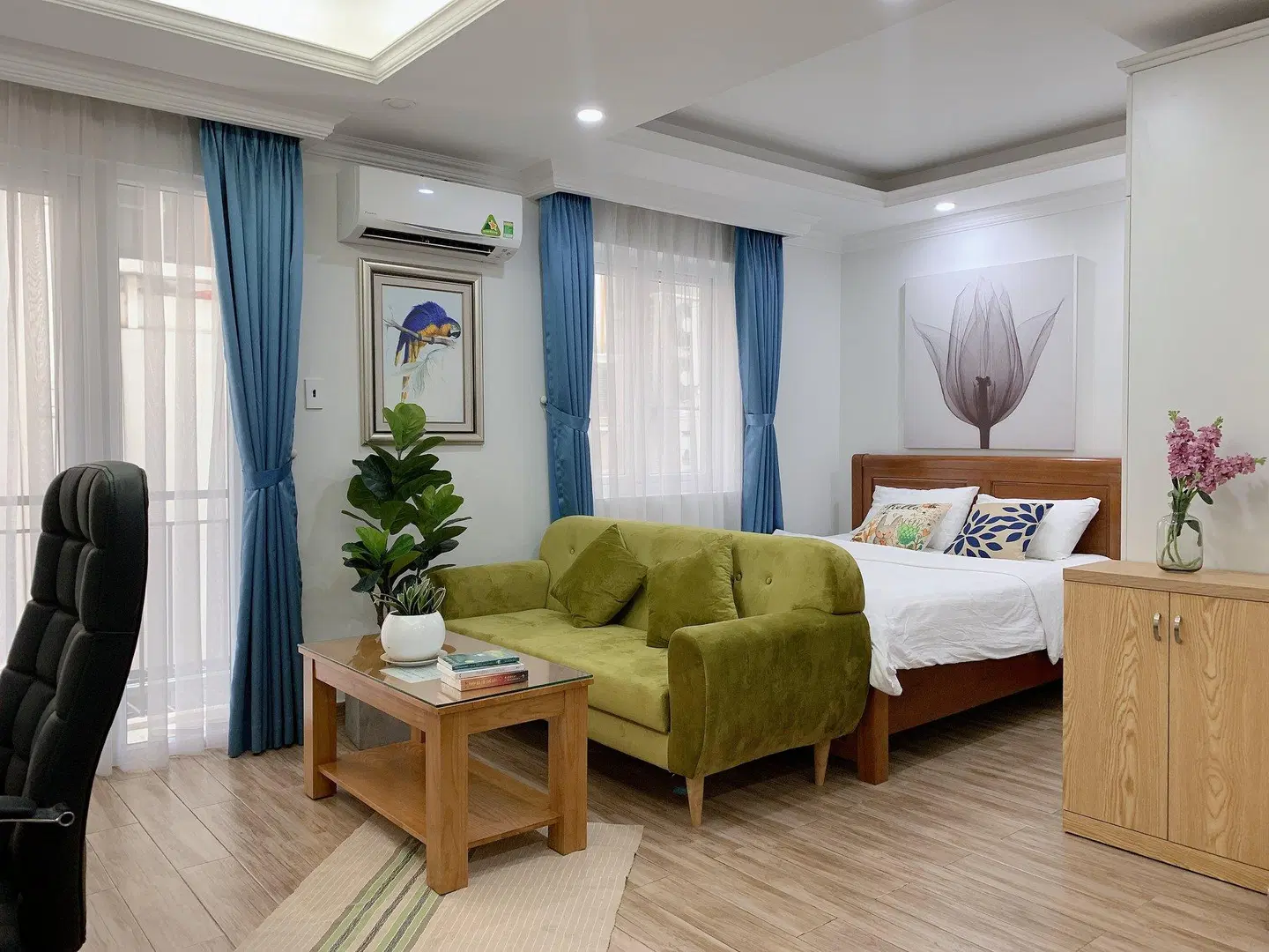 Atlas Hotel & Apartments ROOM_EXAMPLE
