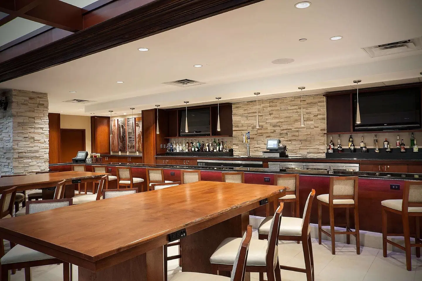 Hyatt Regency Houston Intercontinental Airport Bar