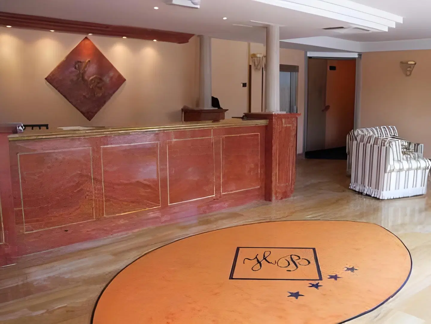 Bright LOUNGE_LOBBY