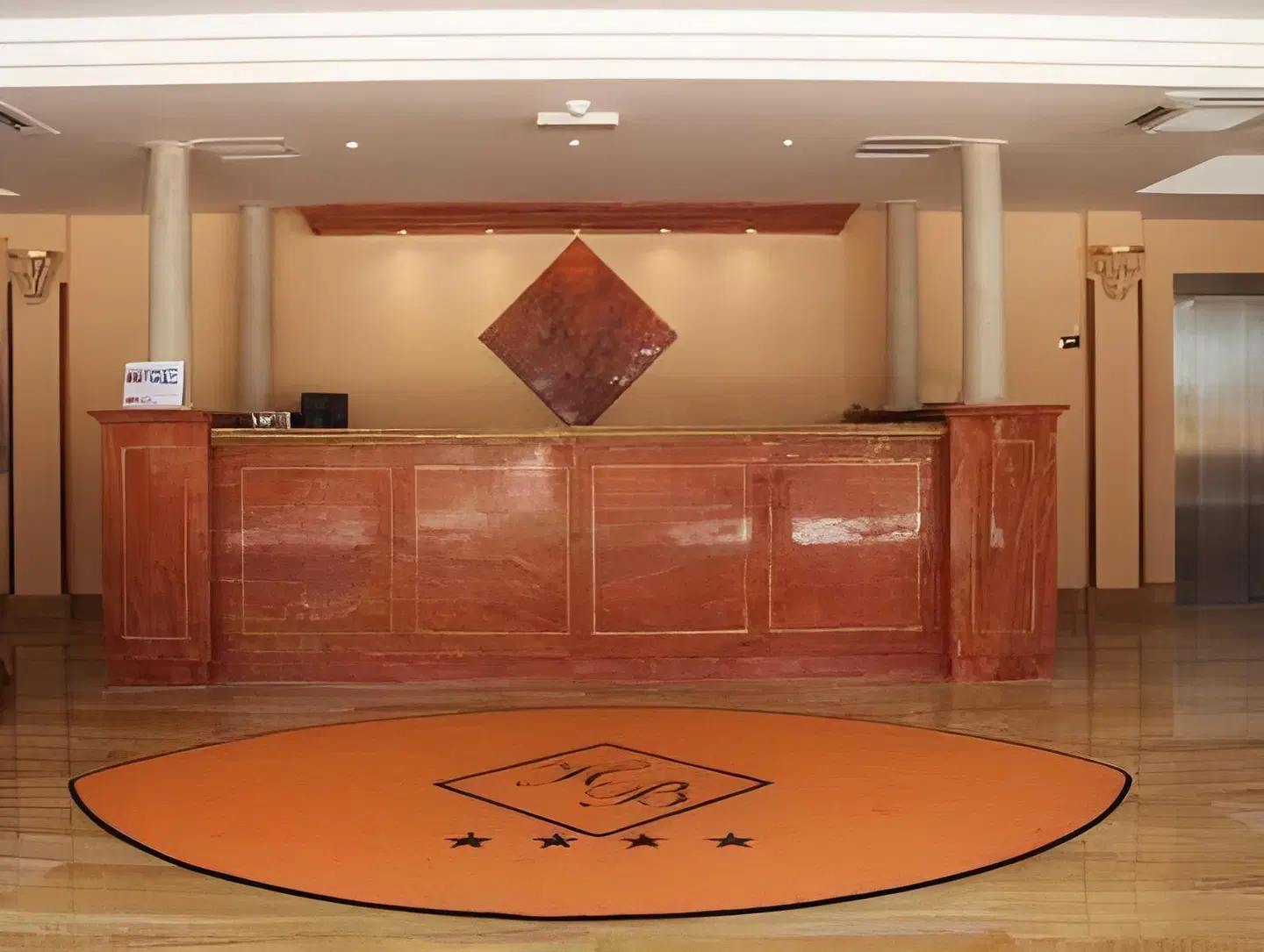 Bright LOUNGE_LOBBY