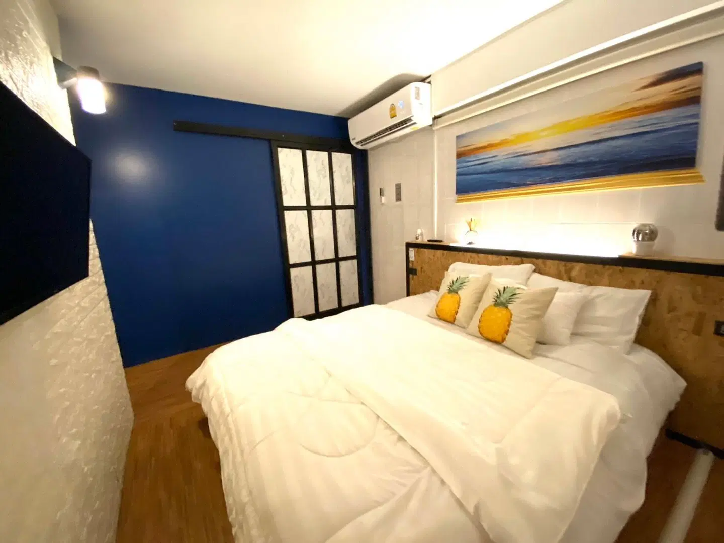 Near beach hostel ROOM_EXAMPLE