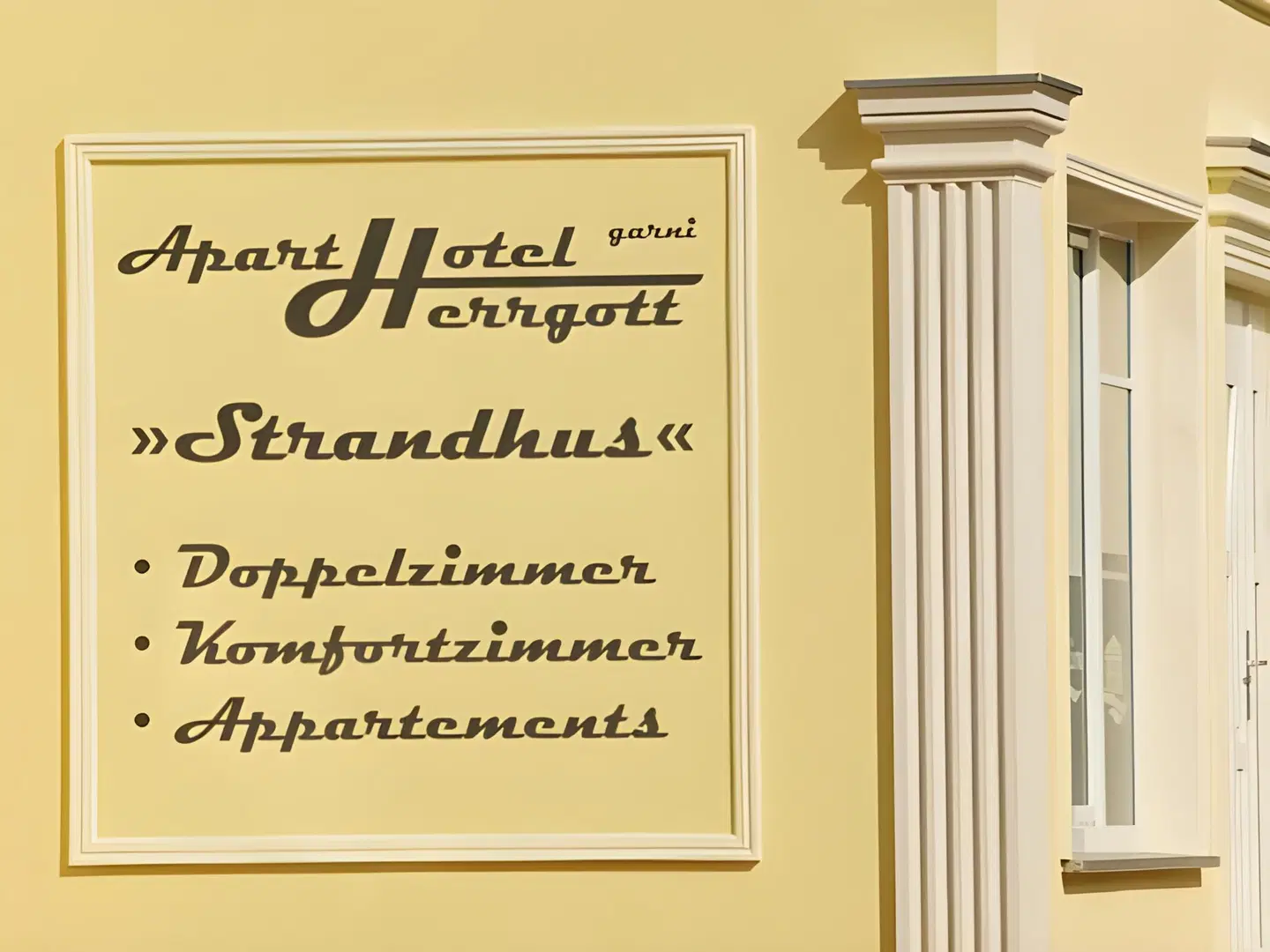 Strandhus Aparthotel Landkarte