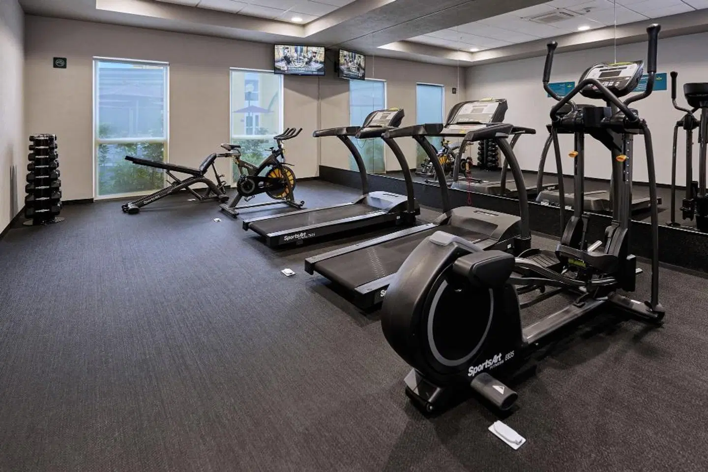 City Express Suites Playa del Carmen SPORTS_AND_LEISURE