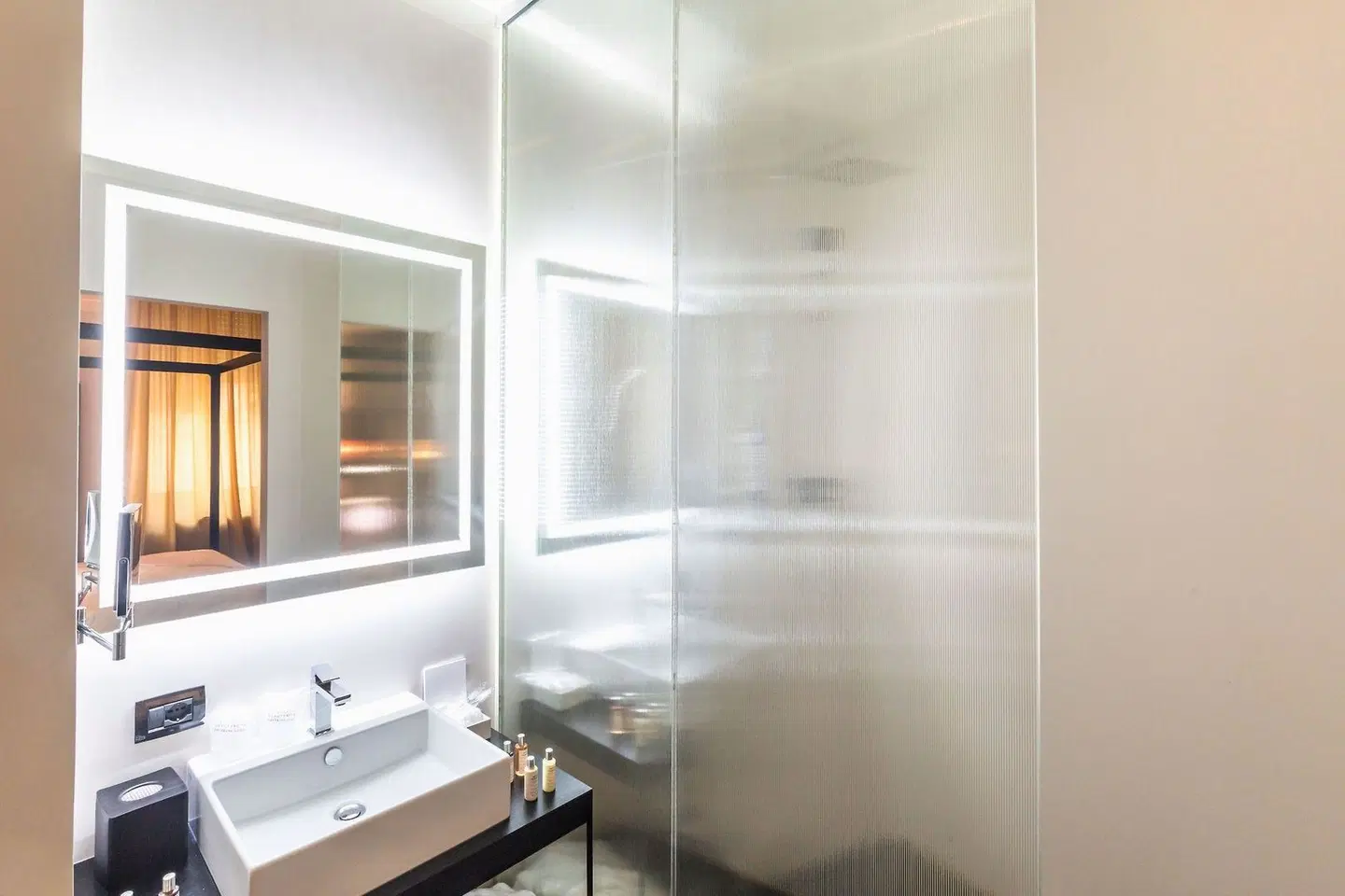 THE H'ALL TAILOR SUITE ROMA Badezimmer
