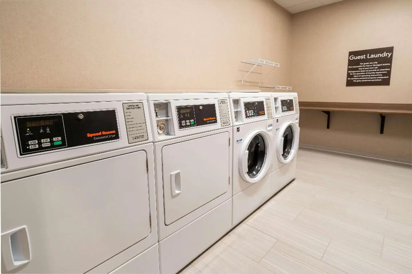 Homewood Suites by Hilton Livermore, CA Badezimmer