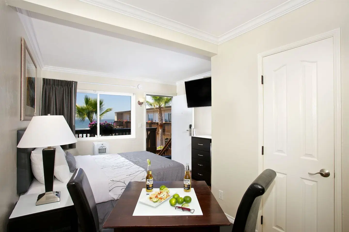 Ocean Beach Hotel ROOM_EXAMPLE