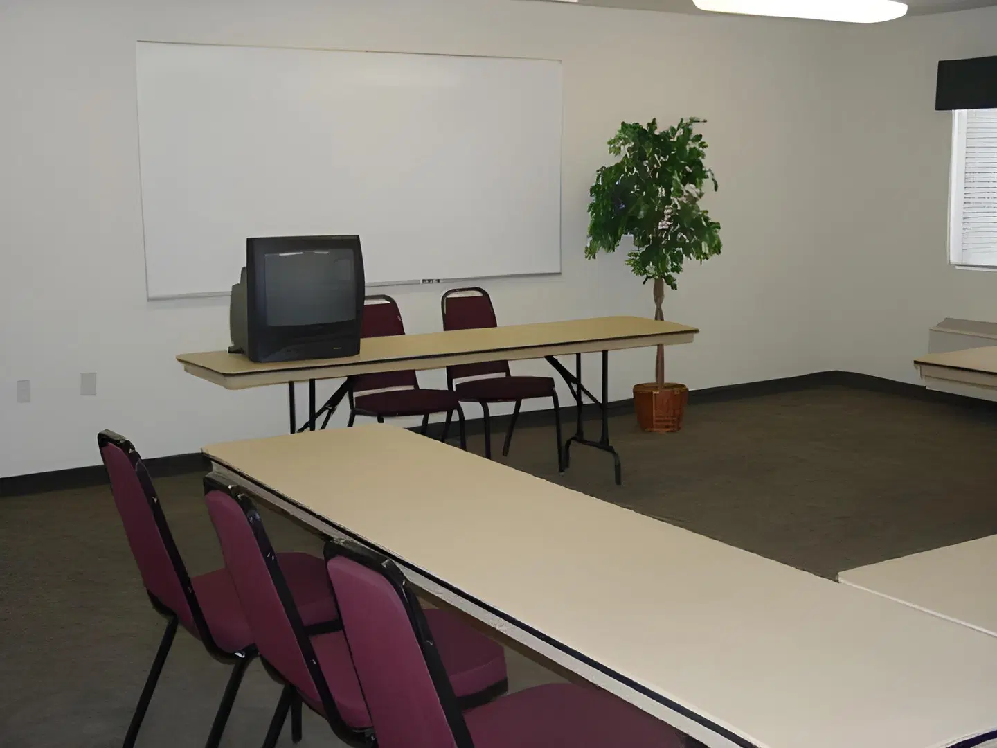 Travelodge by Wyndham Alpine ROOM_EXAMPLE