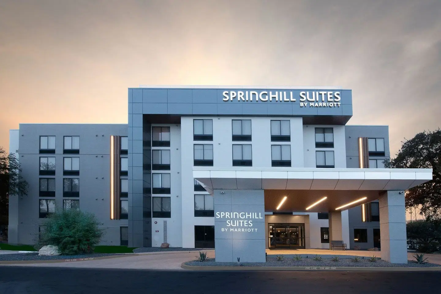 SpringHill Suites by Marriott Austin Northwest/The Domain Area EXTERIOR