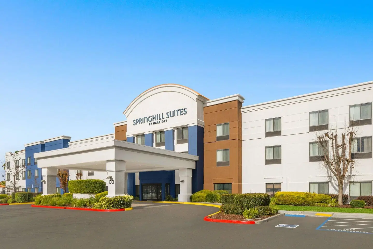 SpringHill Suites by Marriott Modesto EXTERIOR