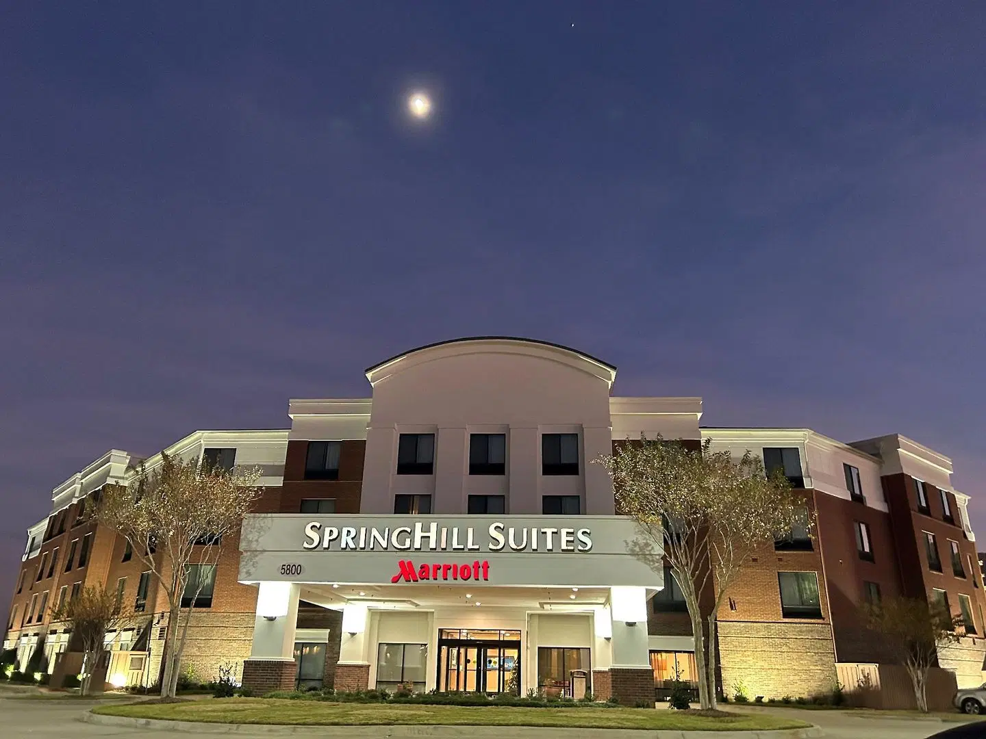 SpringHill Suites by Marriott Dallas DFW Airport East/Las Colinas Irving EXTERIOR