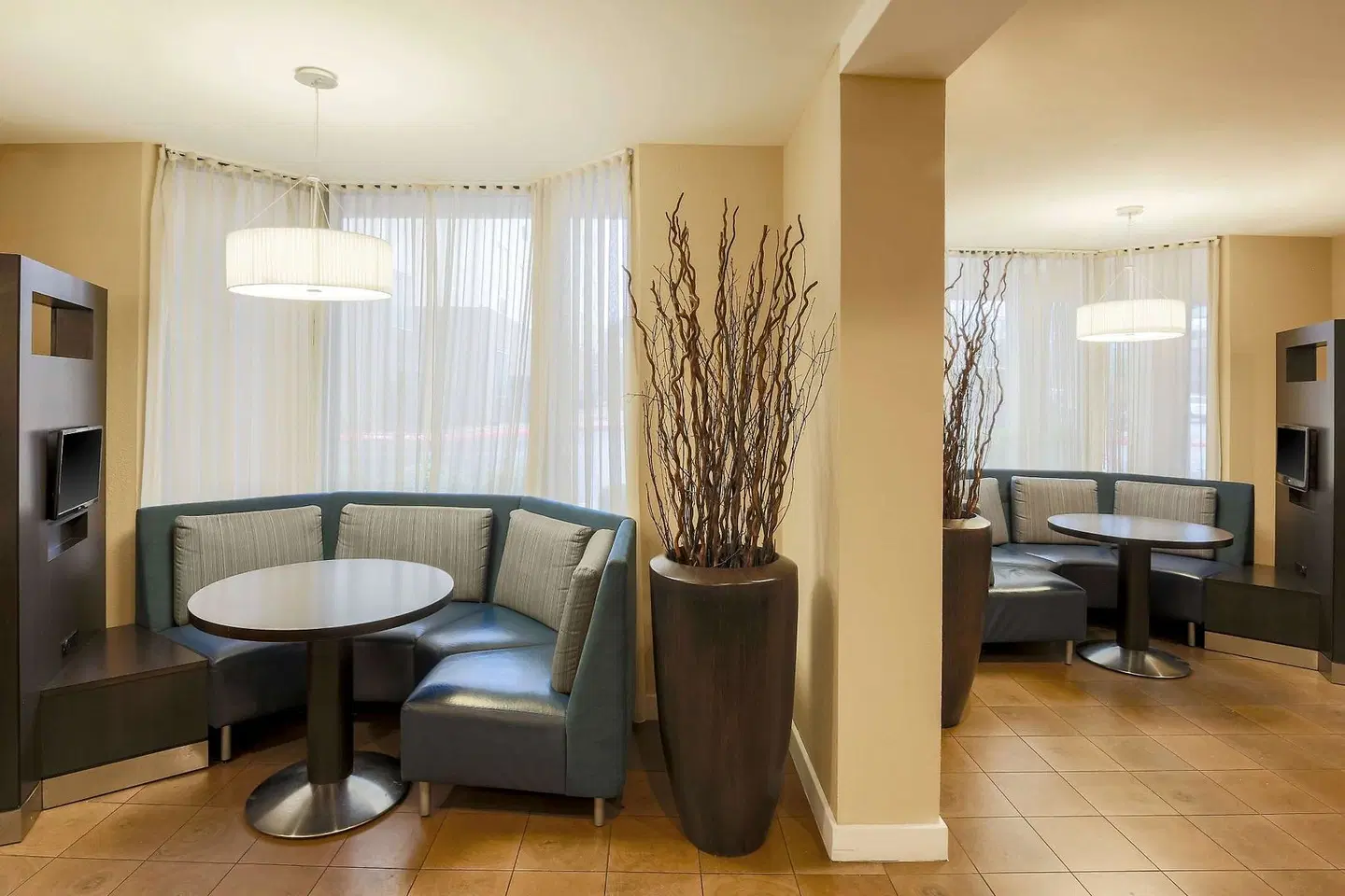 Courtyard by Marriott San Antonio Airport/North Star Mall ROOM_EXAMPLE