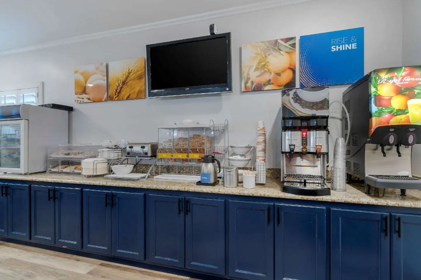 Comfort Inn Carmel By the Sea Restaurant