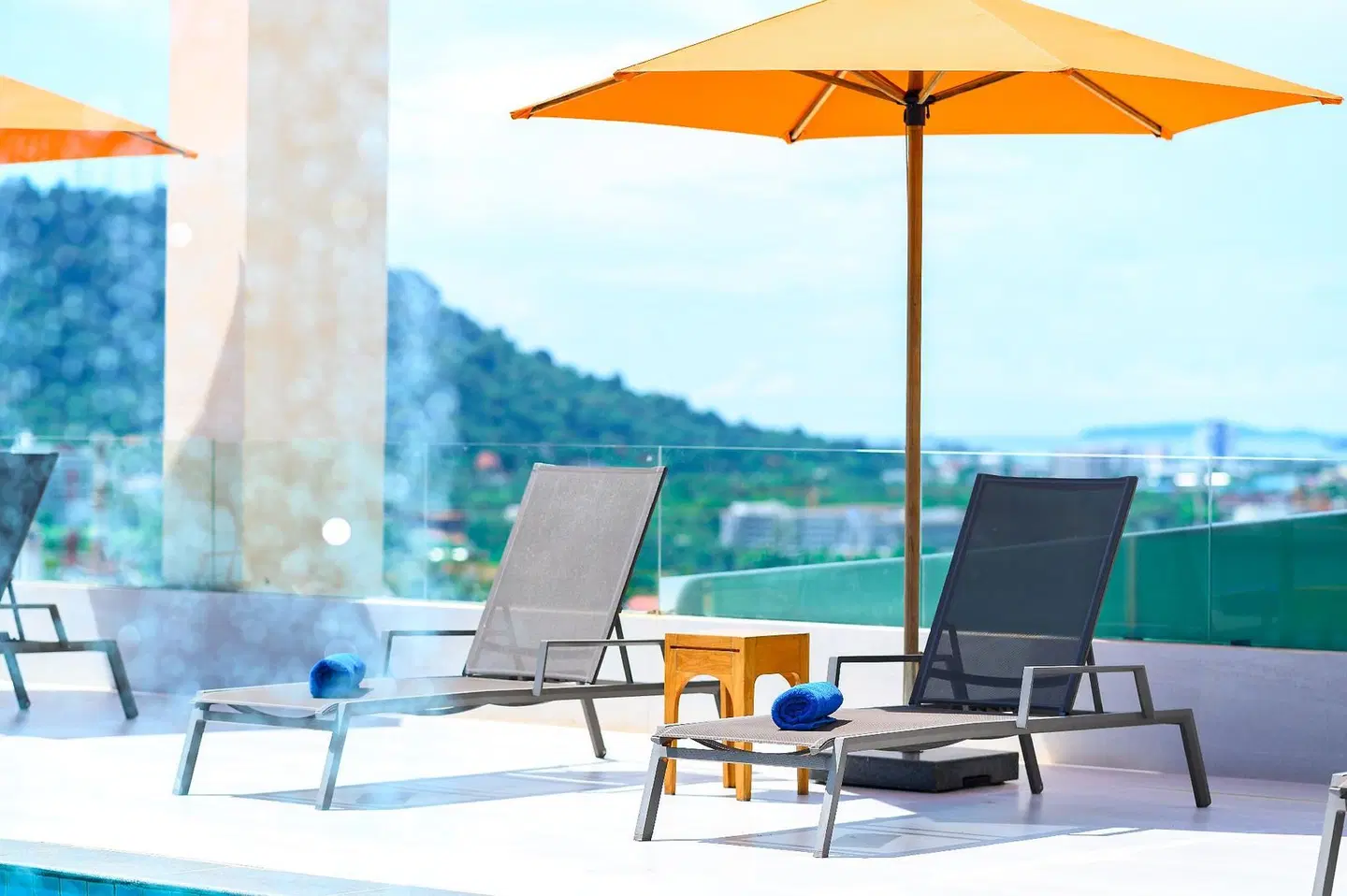 Hilltop Hotel & Residence Terrasse