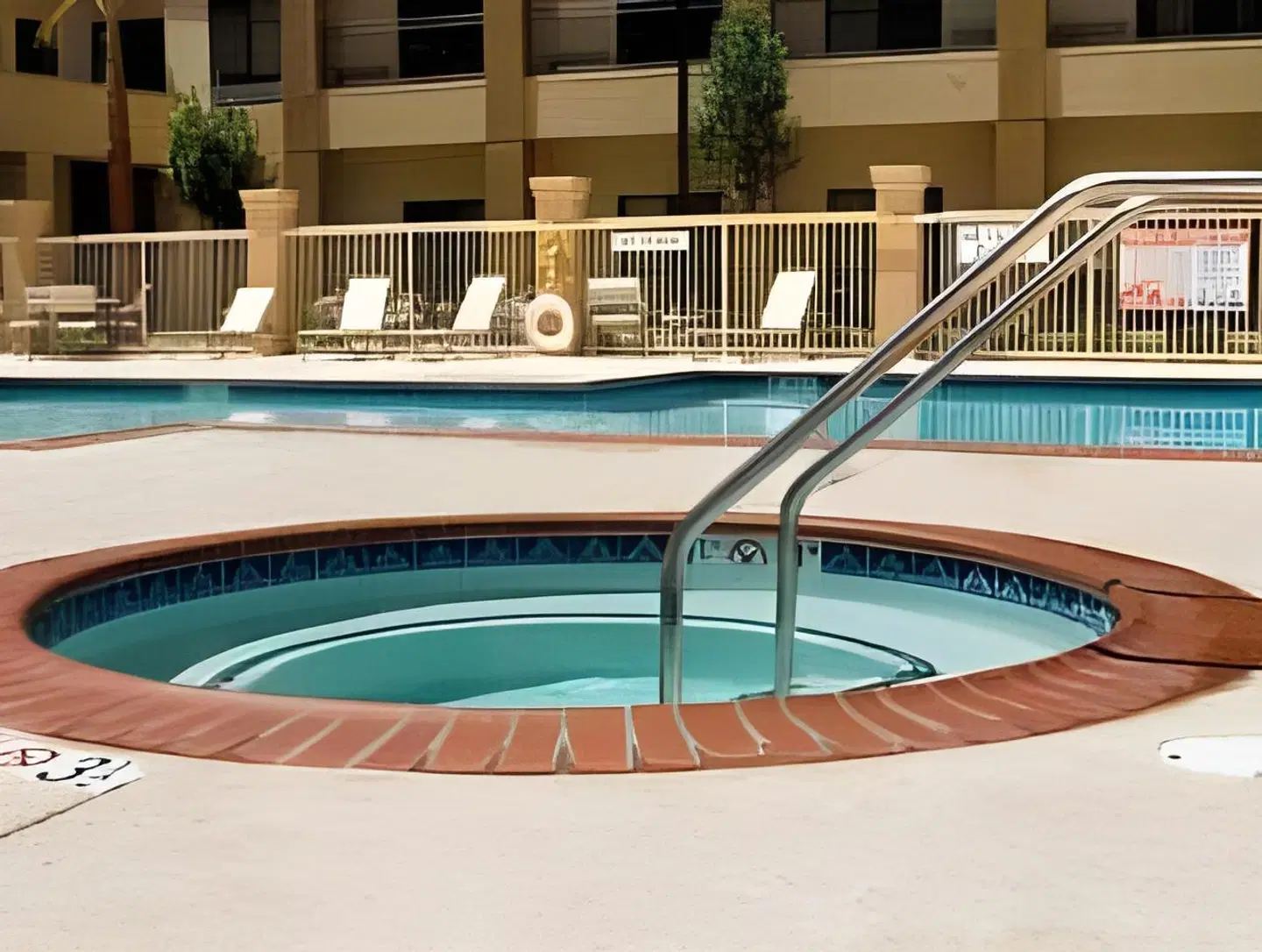 Courtyard by Marriott Santa Clarita Valencia Hallenbad