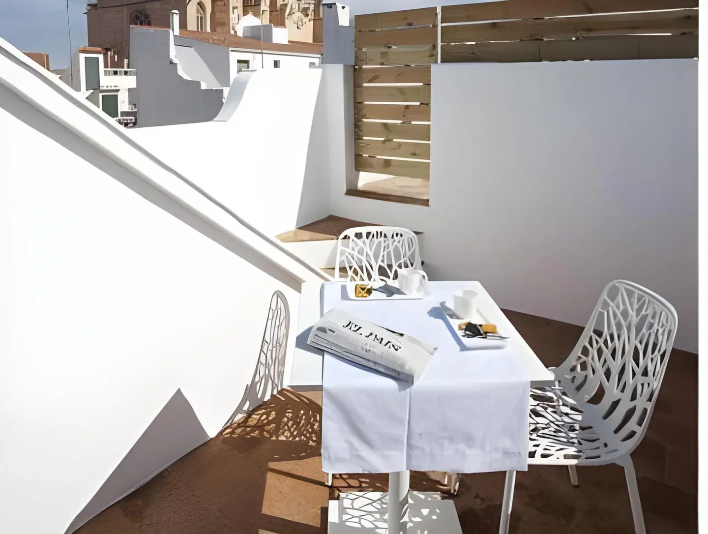 Cheap & Chic Restaurant