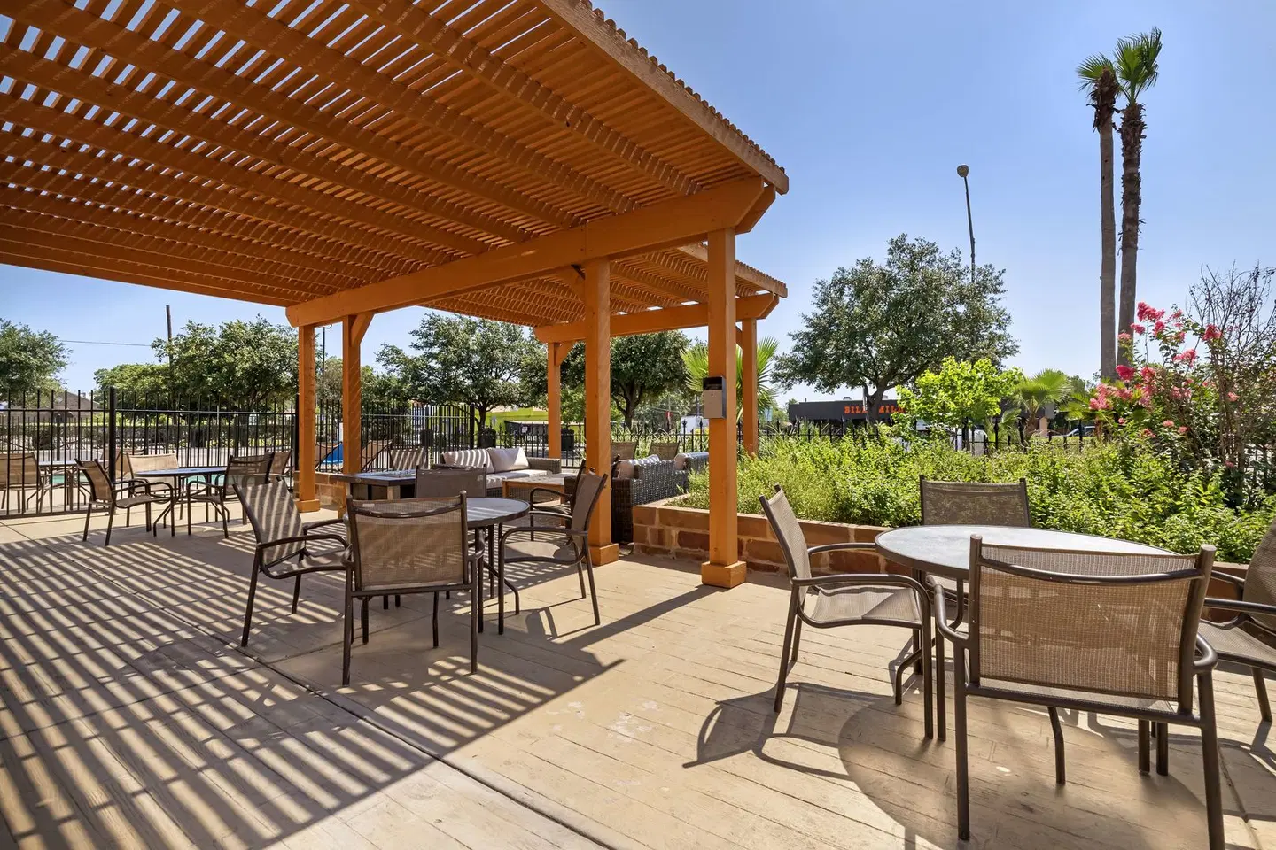 Best Western Plus Downtown North Terrasse