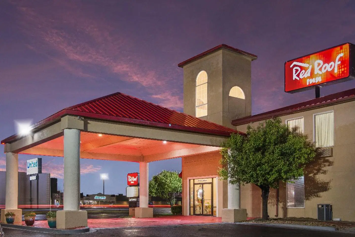 Red Roof Inn Dumas EXTERIOR