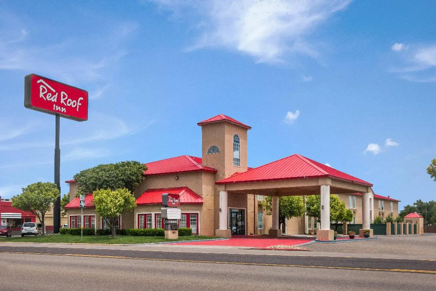 Red Roof Inn Dumas EXTERIOR