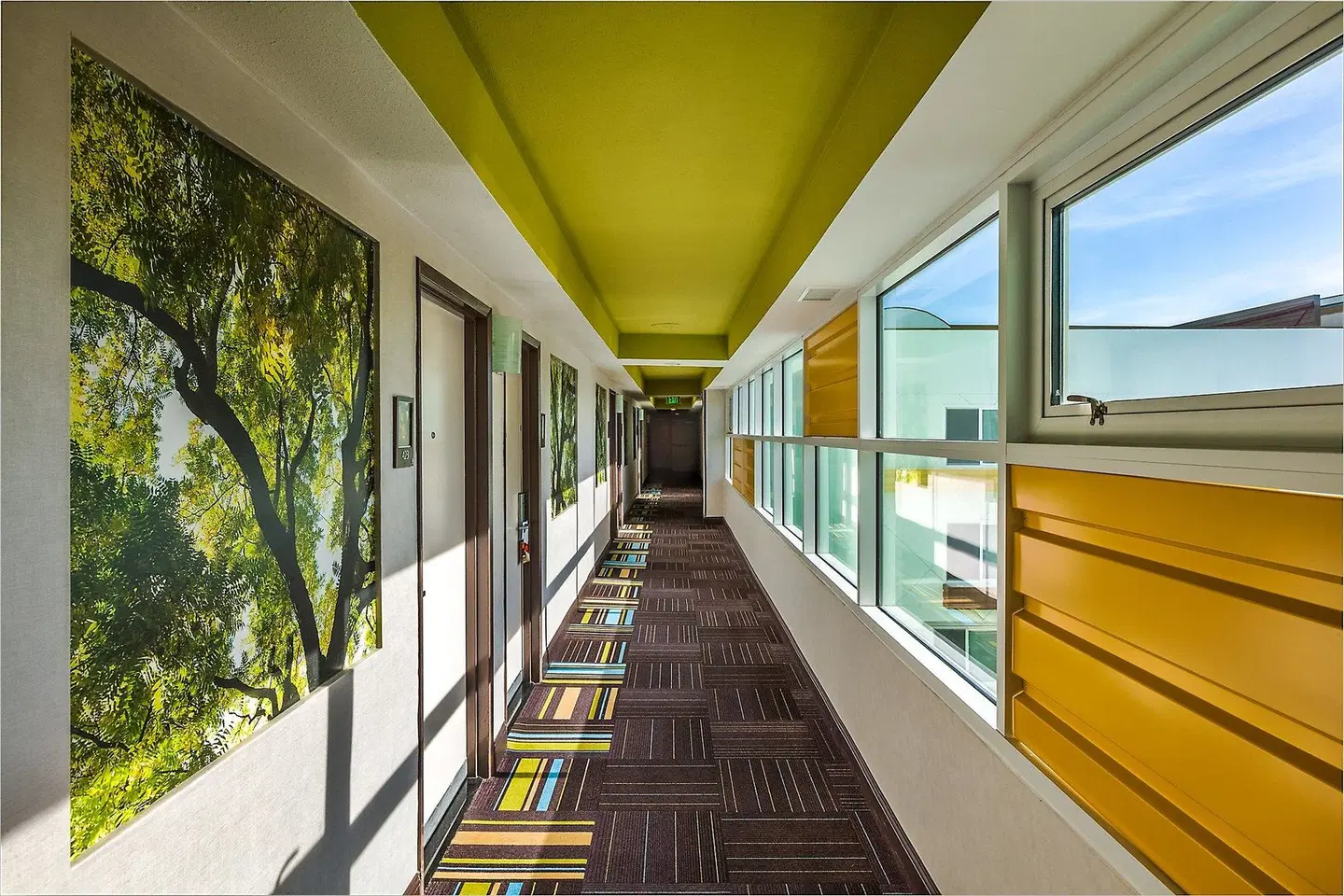Hotel Indigo Anaheim by IHG LOUNGE_LOBBY