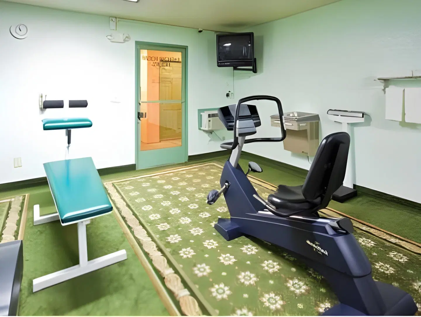 Atherton Park Inn and Suites SPORTS_AND_LEISURE